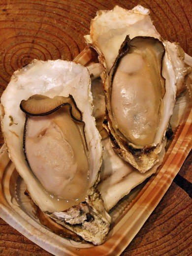 美食篇0523-烤牡蠣02.JPG