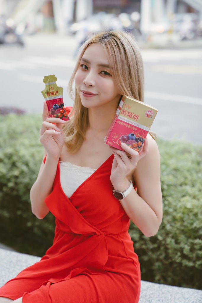 醇曜妍珂荷莉5.jpg