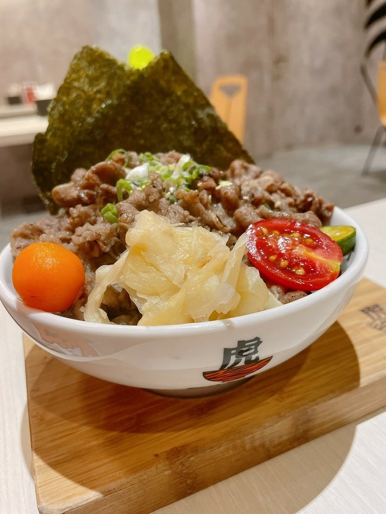 LINE_ALBUM_虎丼_220801_12.jpg