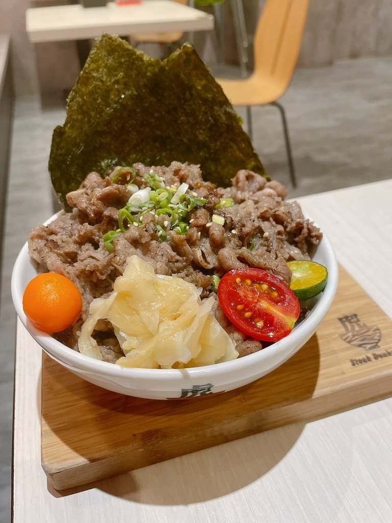 LINE_ALBUM_虎丼_220801_16.jpg