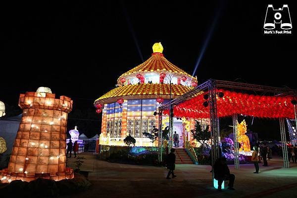 台中燈會后里寺廟.jpg