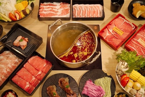106_9289.NEF和牛涮.jpg