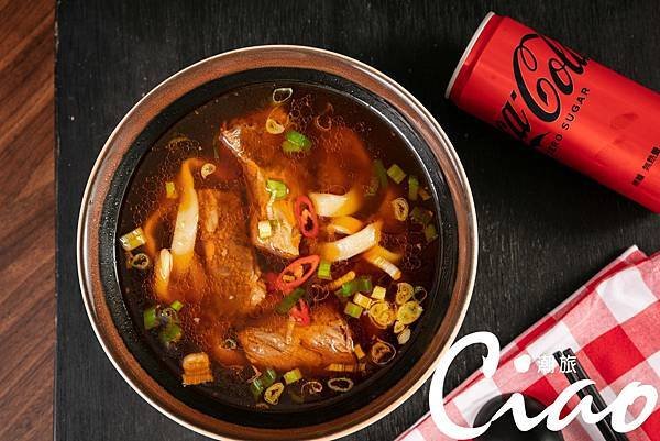 【citizenM台北北門世民酒店】牛肉麵.jpg