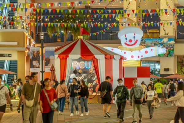 SKM Park Outlets 高雄草衙「夏日狂歡採購季」，4.10(四)-6.1(日)扣 20 點 skm points，即可抽「峇里島五天四夜之旅」。.jpg