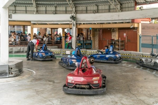 鈴鹿賽道樂園4.19(六)-6.1(日)推出「全中運挺好玩」活動，台南市學生憑學生證可享樂園全日暢玩 399 元。.jpg