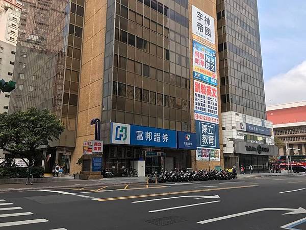 6911-北車和超商19030867.jpg