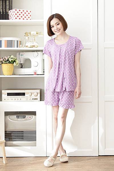 6031 水玉點點涼爽棉哺乳短袖睡衣套裝/居家服-紫 ~ $399 ~ 艾琳媽咪屋孕婦裝/哺乳衣/孕婦褲/哺乳披肩/睡衣 訂製批發