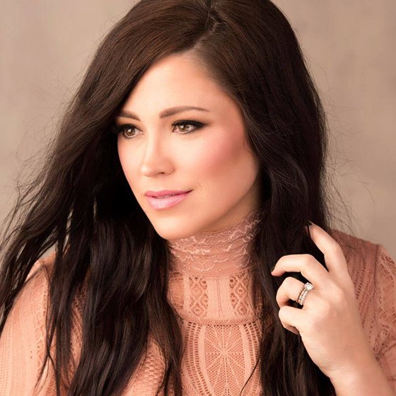 Kari Jobe.jpg