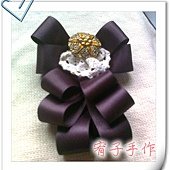 領結咖啡胸針.jpg