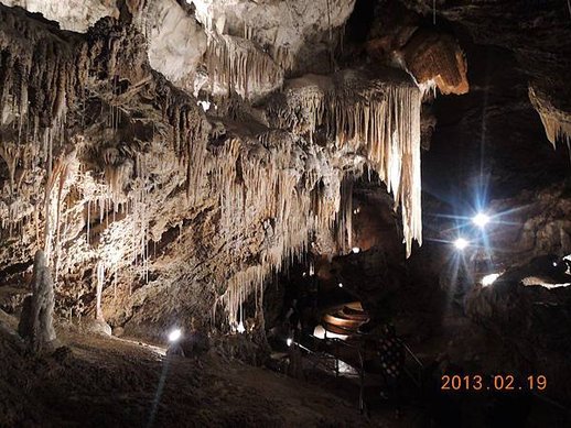 2/19 Marakoopa Cave 3