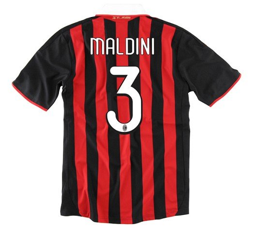 maldini039.jpg