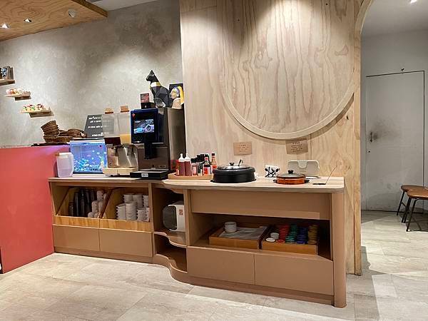 知名度牛排~~中和南勢角捷運站附近木質裝潢、文青有質感的牛排