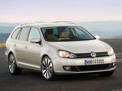 Volkswagen-Golf_Variant-2010.jpg