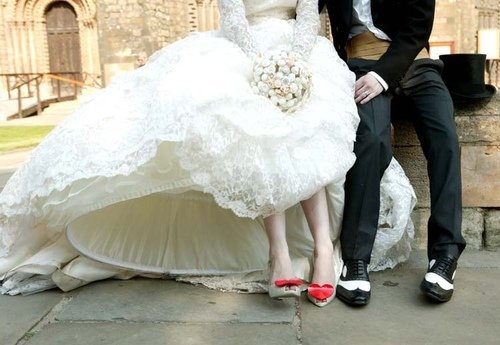 bride-groom-melissa-oxford-vivienne-westwood-wedding-Favim.com-65618_large