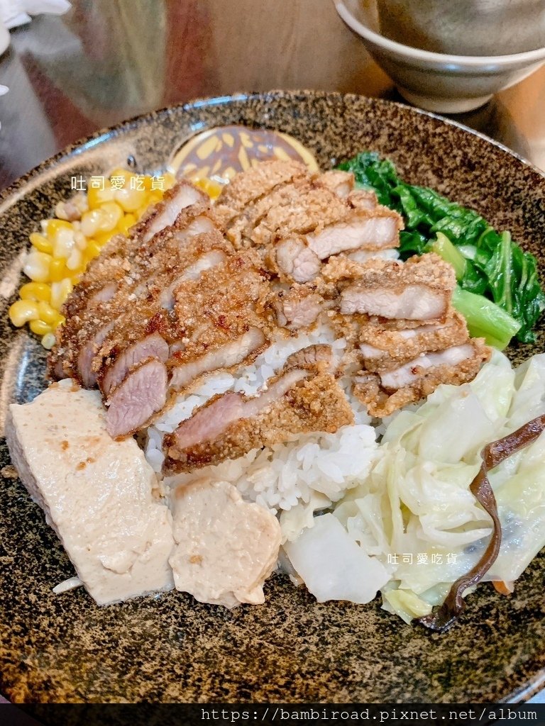 LINE_ALBUM_二嫂的店_230401_9.jpg