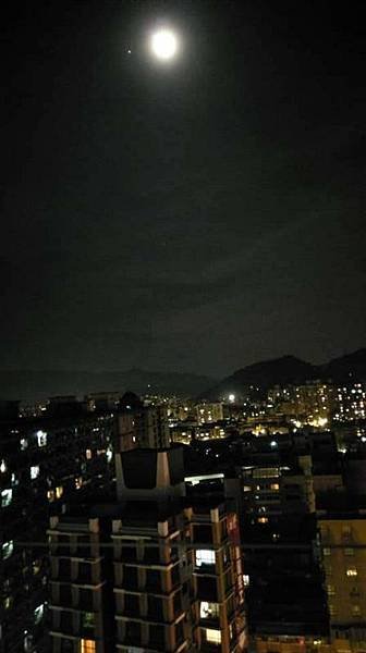 我的71老後新人生3（一人夜遊三峽北大街道）2019/7/1