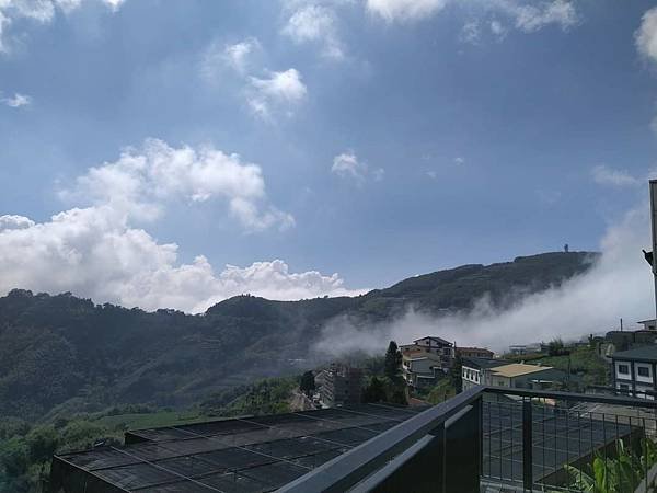 我的74老後第二次外宿獨旅4-2（在阿里山隙頂山中行旅四天三