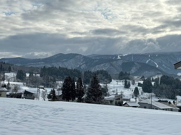 除夕早上在戶狩滑雪場漫步（我的76老後到日本自由行）（202