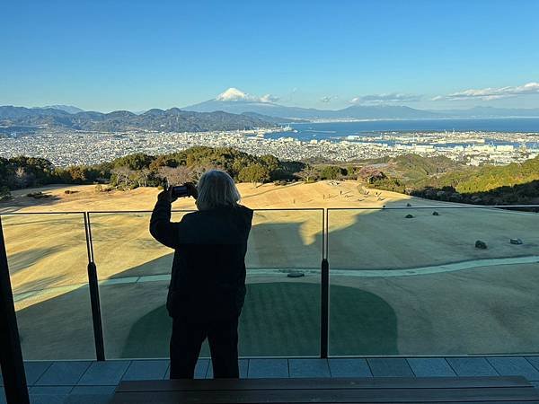 入住日本平飯店賞拍富士山（我的76老後到日本自由行2024/