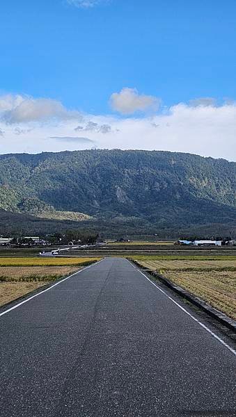 我的76老後外宿漫遊記1-1〔五老池上三天兩夜之旅〕第一天2