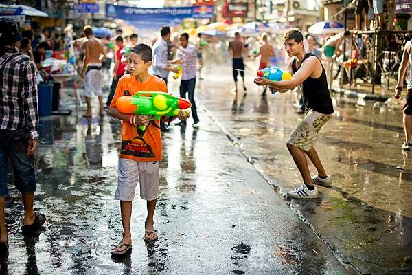 songkran_festival_2010_006