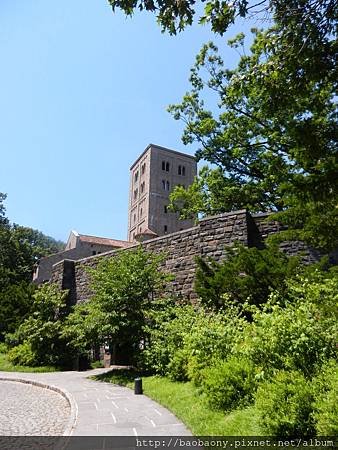 120630 m cloisters 004