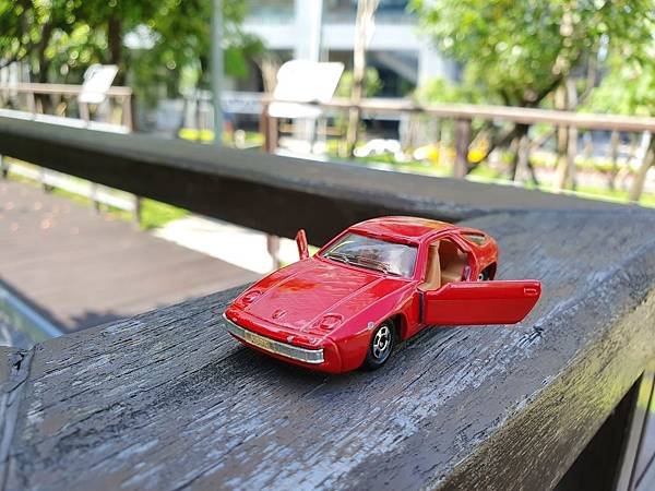 每日一車 Porsche 928 TOMICA No.F53