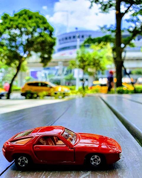 每日一車 Porsche 928 TOMICA No.F53