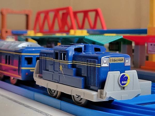 Plarail DD51北海道載運列車組