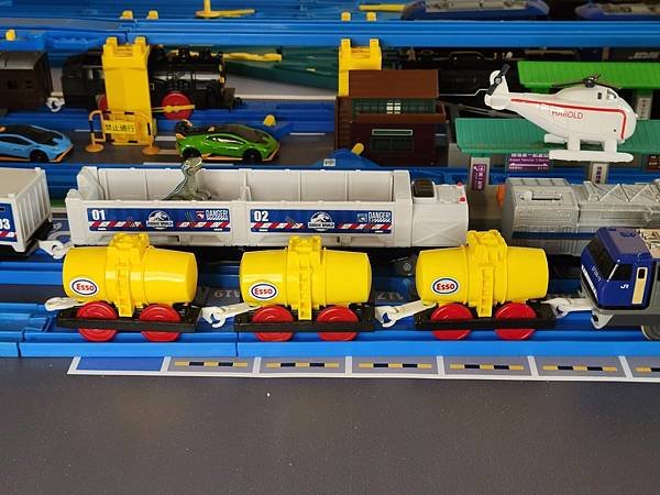 Plarail, ESSO 油罐車