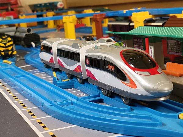 Plarail 港鐵動感號