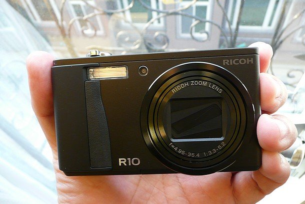 Ricoh R10