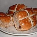 Hot_cross_buns.jpg