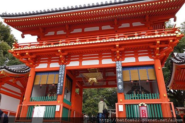 神社大門