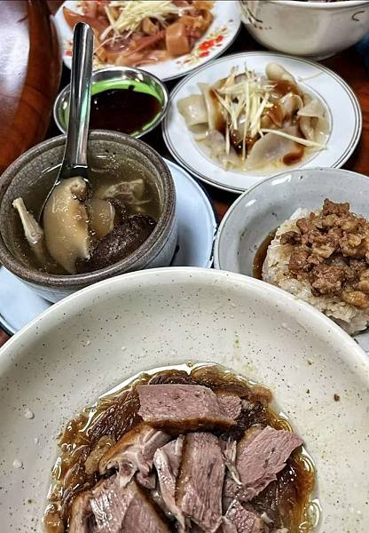 富貴亭飲食店
