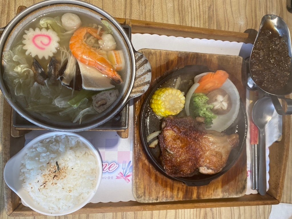 [美食體驗][板橋] 檸檬草美食茶房 板橋店