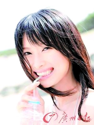 美麗女官員 6.jpg