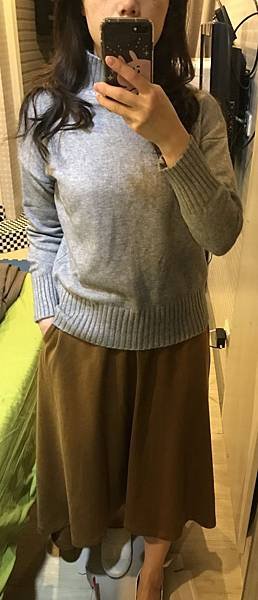 立領針織灰2.jpg