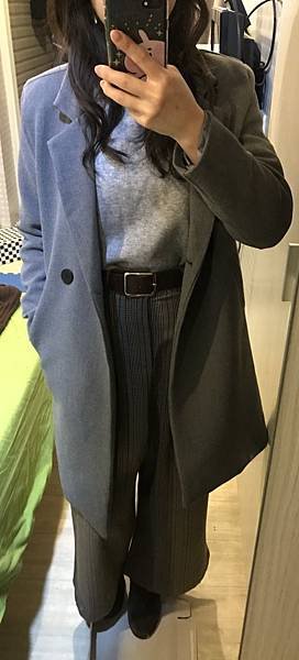 西裝灰大衣2.jpg