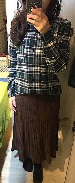 針織傘裙.jpg