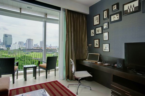 One-bedroom Suite view.縮.jpg