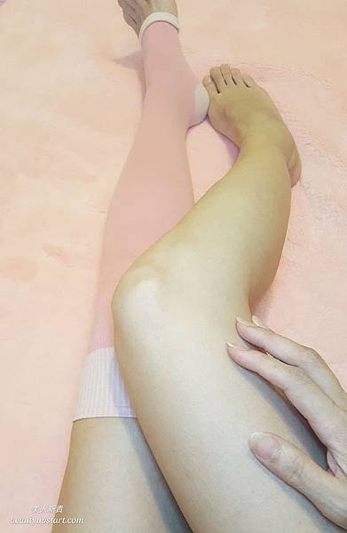 Oyaslim晚安纖腿襪｜有美容成分的纖腿襪腿部好潤澤.jpg