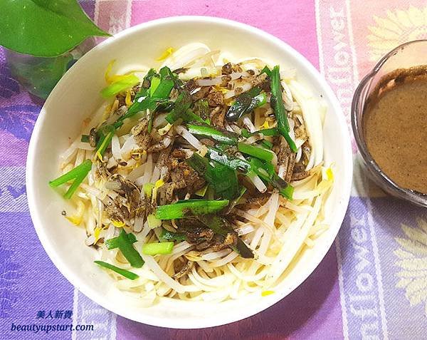 百搭高手黑芝麻，芝初冰心芝麻組夏季饗食也對味