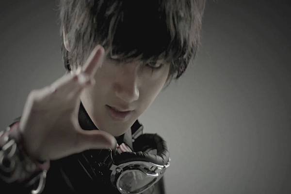 SuJu - Mr.Simple TEASER MOVIE1 (37).jpg