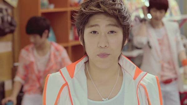 BOYFRIEND(보이프렌드) _Boyfriend_ M.V Full HD.720p.mp40734.jpg