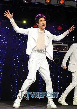 &apos;X-5&apos; 건, &apos;화려한 댄스 실력&apos;.jpg