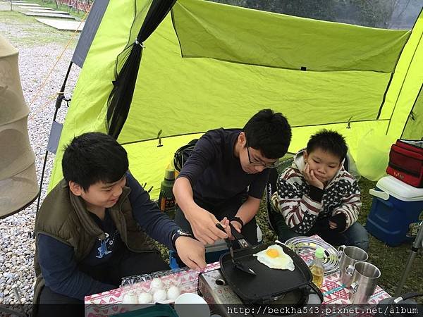 麒麟潭早餐-2.jpg