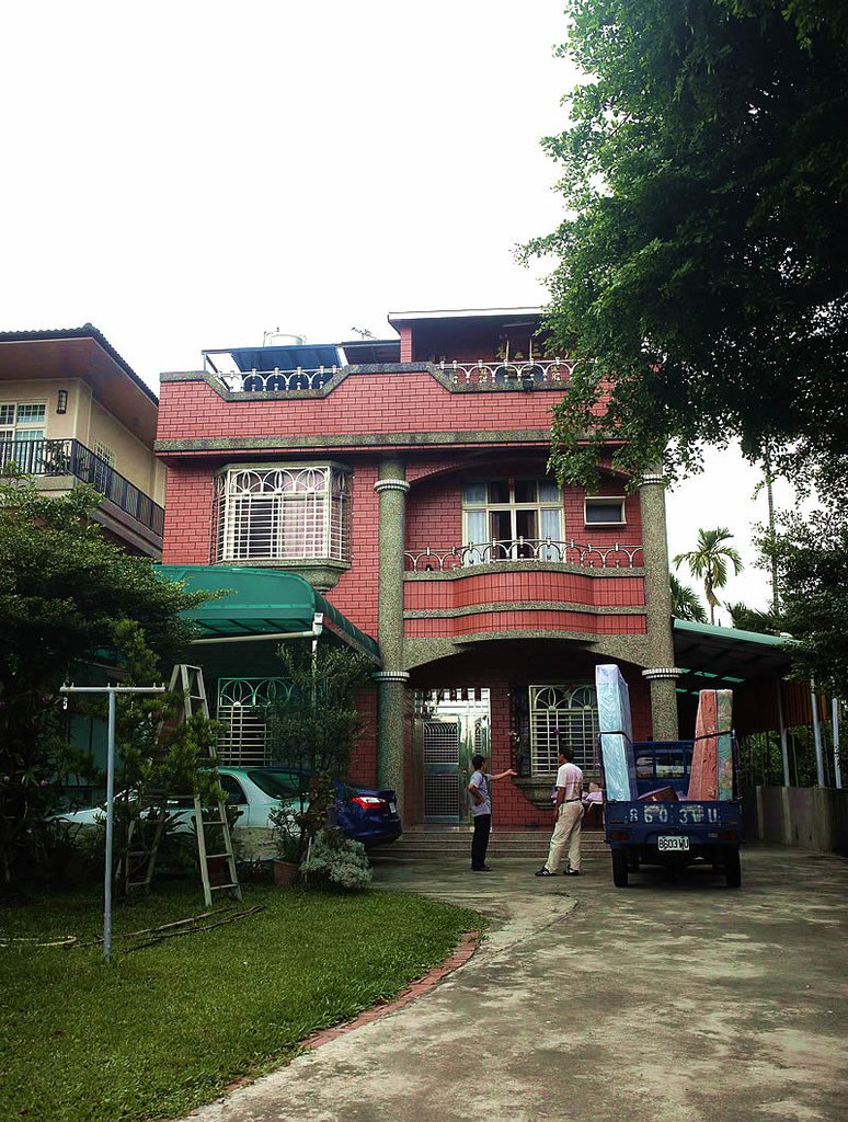 屏東床墊~[學生民宿莊園]高雄屏東的單子,有處處風鈴聲的