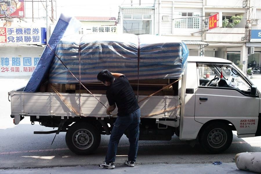 [台南嘉義單子]床墊整車滿滿.天氣不錯,來趟(台南嘉義)輕旅