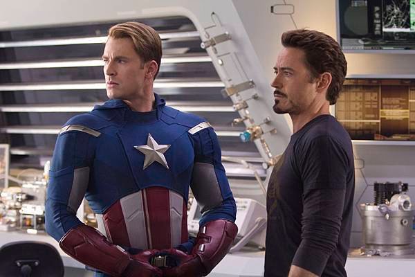 avengers-movie-image-chris-evans-robert-downey-jr-1